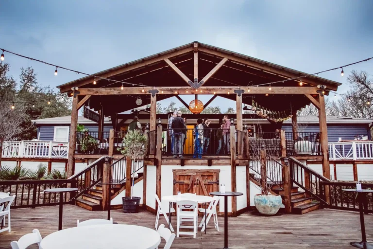 Outdoor Wedding Venue Patio Event 4 11zon 14 11